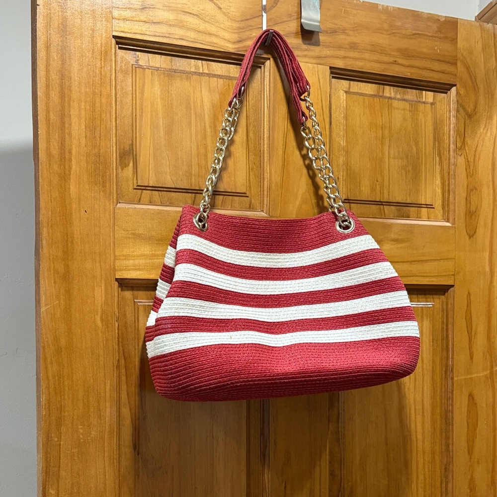 Chic Red and White Striped Shoulder Bag